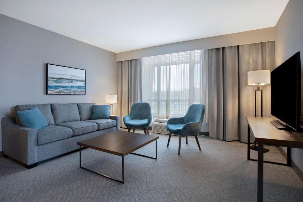 King Suite - Casino View